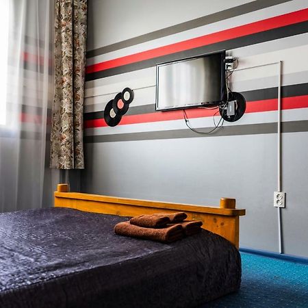 Hostel Villa Roma Lviv Extérieur photo
